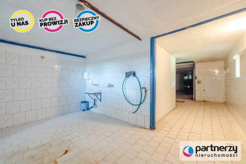 Obiekt gospodarczy 800 m2 na dużej działce 5300m2