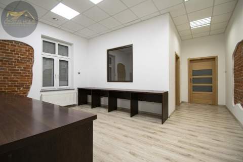 Lokal biurowy 96m2 / 6 pomieszczeń