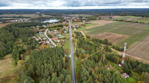 Działka inwestycyjna przy drodze DK-21.