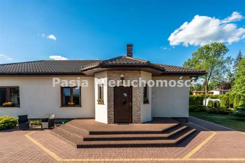 Wyjątkowy dom przy lesie 180 m Lucień