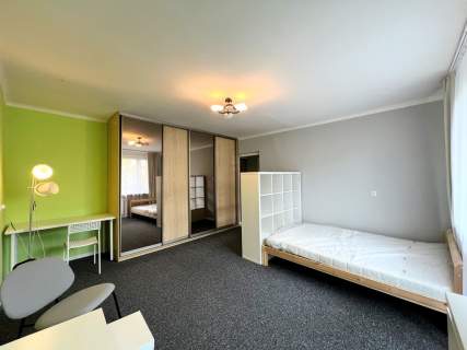 Kawalerka 32 m2, balkon, piwnica centrum