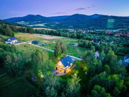 Nowoczesny dom z panoramicznym widokiem na góry