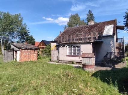 Dom Wał-Ruda, z własnym lasem.