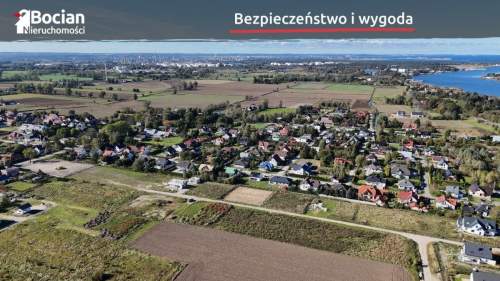 Nasłoneczniona działka blisko morza Wiślinka