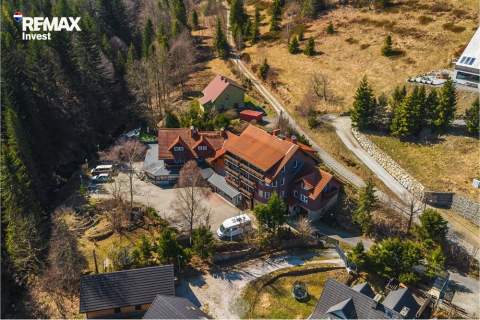 Nieruchomość inwestycyjna, obiekt noclegowy 1255m 