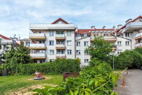 3 pokoje 70 m Balkon Garaż Ruczaj Obozowa m.post