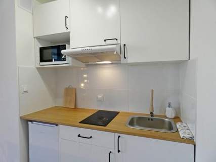 Sokołowska 8, Wola, kawalerka z balkonem
