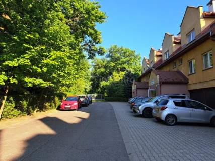 Zielone zacisze, dwupoziomowy apartament, garaż