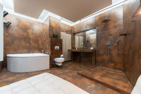 Eleganckie 3 pokoje z dużym prywatnym ogrodem