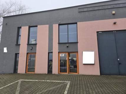 Nieruchomość komercyjna do wynajęcia, 305 m2, Łazy