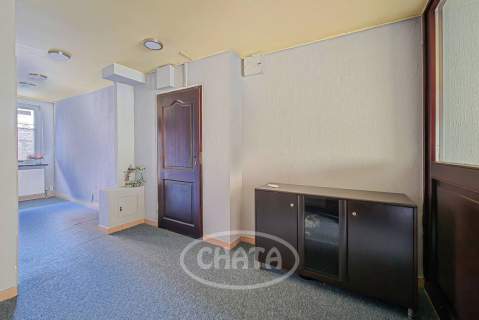 LOKAL BIUROWO-USŁUGOWY/40 M2 BALKON