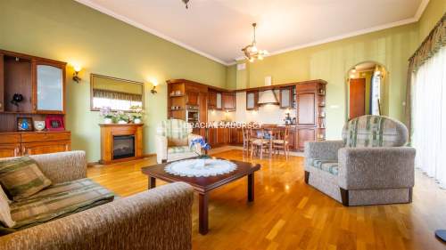 Apartament z ogrodem na Woli Justowskiej