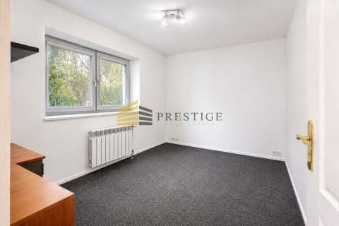 Dom na Saskiej Kępie na biuro, 6 pomieszczeń