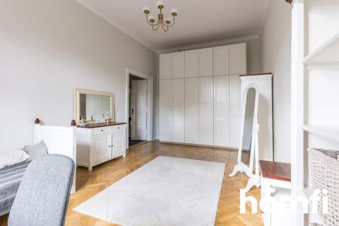 Przestronne i eleganckie mieszkanie z duszą