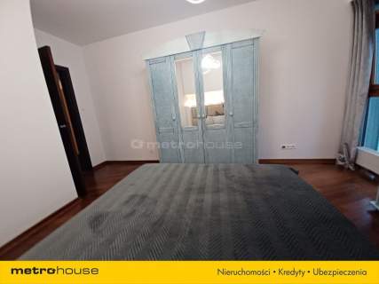 Apartament 64 m 3 minuty od metra Dw. Gdański