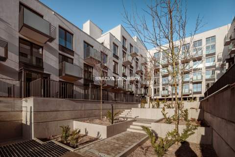 115m2 Apartament 5 pok/3 balkony Bronowice