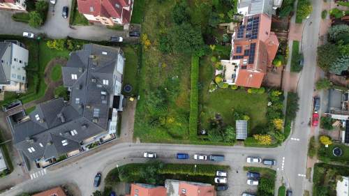 Działka inwestycyjna z gotowym projektem budowlany