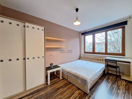 Centrum przy Świebodzkim 2/3 pok /Balkon/Piwnica