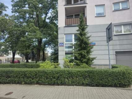 Lokal 80m2 Dwa poziomy duża witryna PKP Włochy
