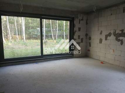 4 pokoje, działka 750 m.kw.