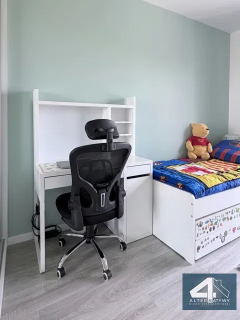 Nowoczesne mieszkanie, zielone otoczenie