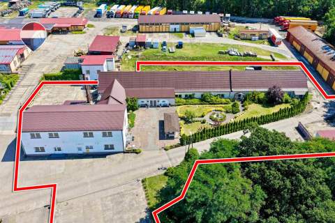 Obiekt 1.200m przy Parku Handlowym