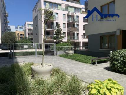 Dwu pokojowy apartament przy Polach Mokotowskich