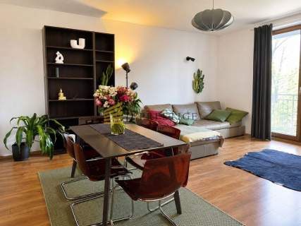 Apartament w Kamienicy w Sercu Mokotowa