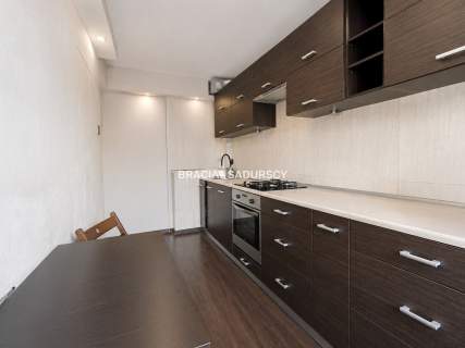 na sprzedaż 45m2 / 2 pokoje / przy parku