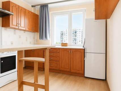 Wrzosowiak 2 pokoje 3 piętro balkon do odświeżenia