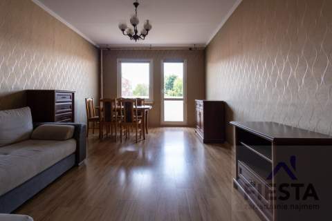 REZERWACJA z balkonem , umeblowane ,Bursztynowa 16