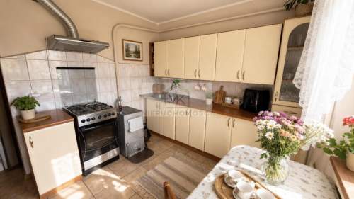 3-pokojowe mieszkanie 75 m2 Balkon Garaż murowany Działka 5 a...