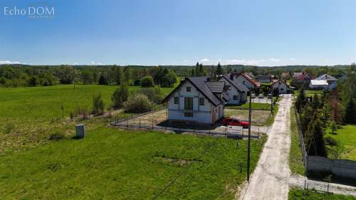 Na sprzedaż 6 pokojowy dom 160m2 Krzeczów Rzezawa
