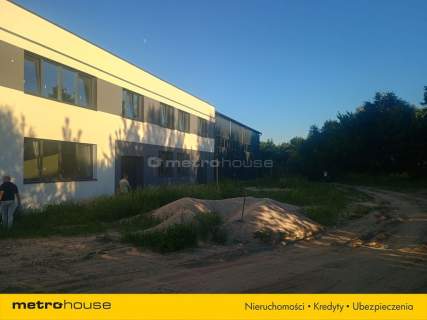 1090m2 Pruszków Magazyn i Pomieszczenia Biurowe