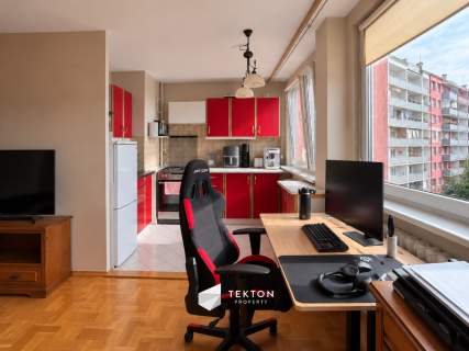 2 pokoje Balkon Osobna kuchnia 32,3 m