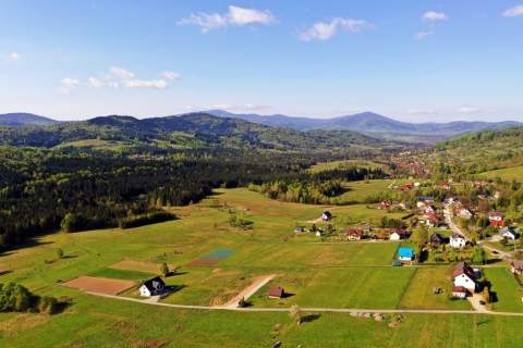 Widokowa działka w Beskidach