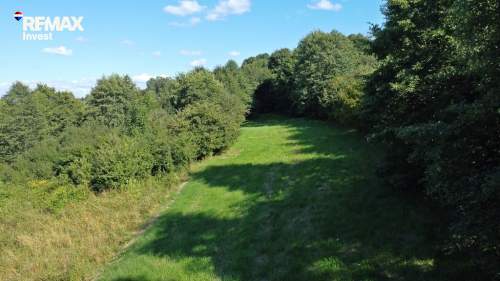 Działka rekreacyjna 1439m2 w Radziechowach