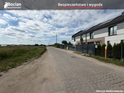 Słoneczna działka z kompletem mediów- Rębiechowo 