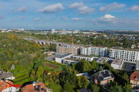2 pokoje na 4. piętrze Balkon 6 m Odbiór w tym roku