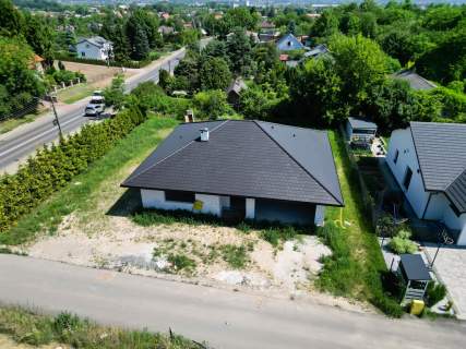 Dom parterowy stan surowy-130m2 1121m2 Szewna
