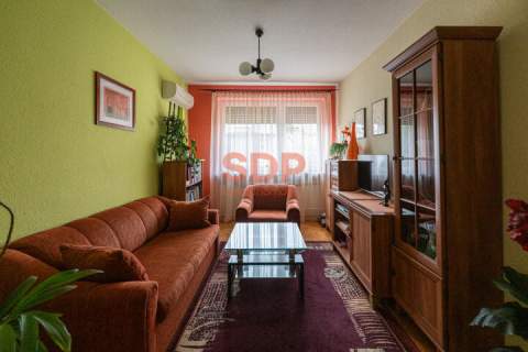 Dom z ogrodem i fotowoltaiką 6 kW Garaż Cicha część Wroc