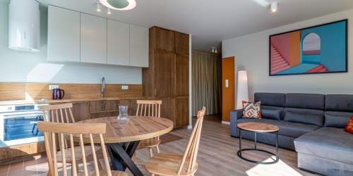 Apartament blisko morza i plaży z garażem.