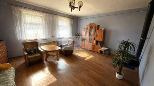 Dom wolnostojacy z dużą działką na sprzedaż - Tarnowiec, gm....