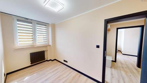 Po generalnym remoncie balkon centrum Gliwic - ul. Łokietka 13