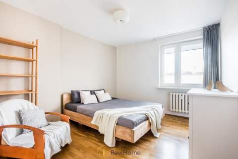 Do wynajęcia 4 pok Muranów Balkon Piwnica Garaż