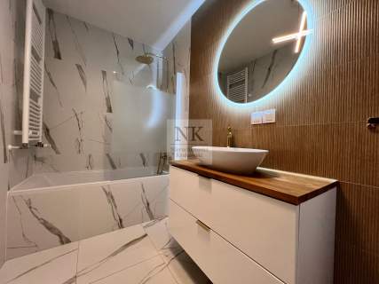NOWE, nowoczesne, designerskie, z m. postojowym