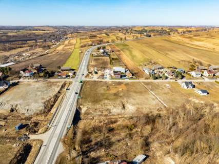 Działka usługowa z WZ przy DK7 2 km od S7