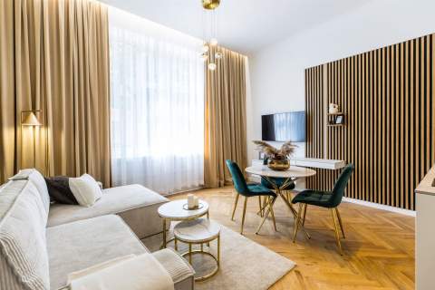 STARE MIASTO - 33M2 - NOWE - CENA -1 100 000 ZŁ