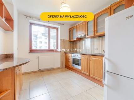 2 pok oddzielne 48m2 z garazem