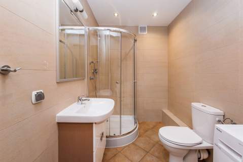 Zadbane, balkon, nowe budownictwo